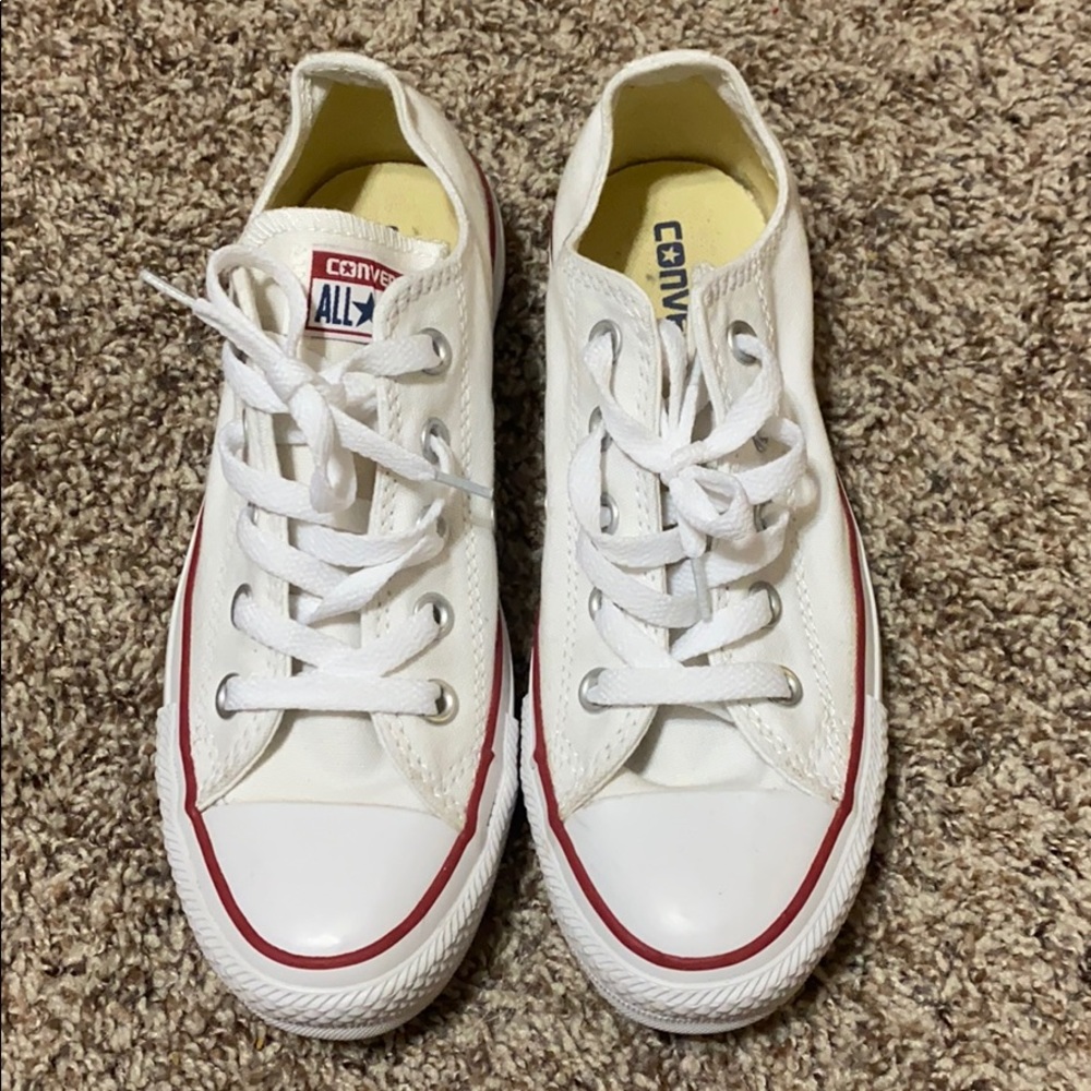 Converse Low Tops in White